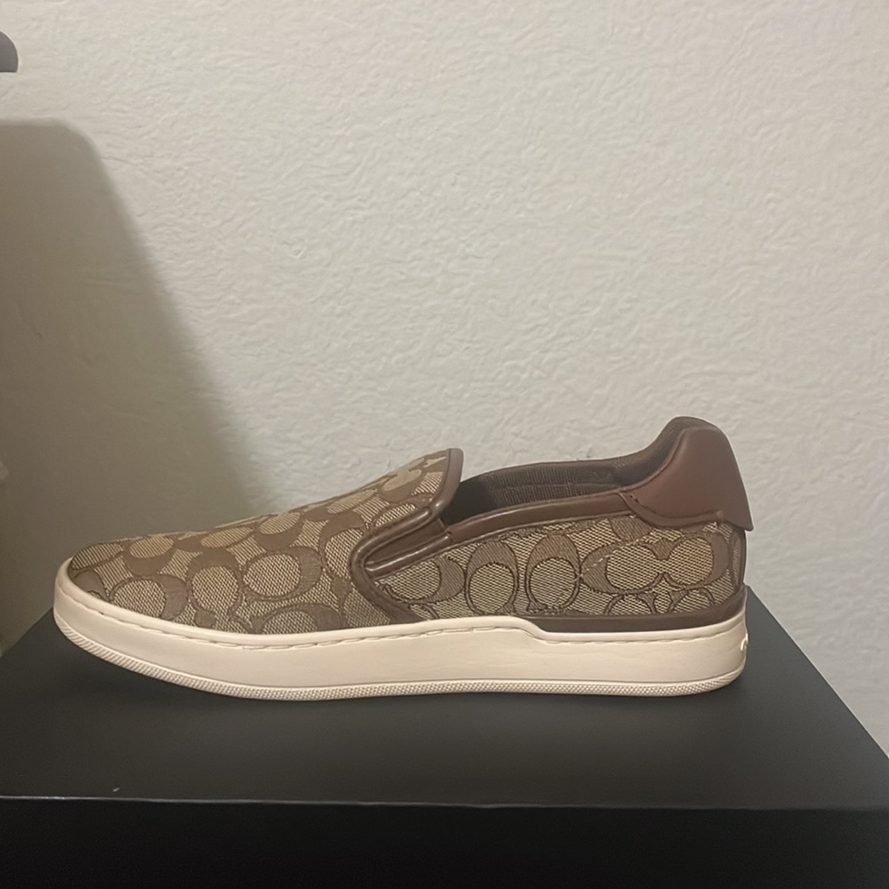 Brand new coach shoes size 9 women fit like size 10